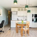 아파트 Bronowice Homely *